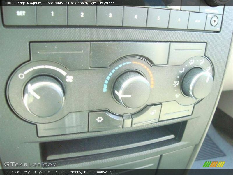 Stone White / Dark Khaki/Light Graystone 2008 Dodge Magnum