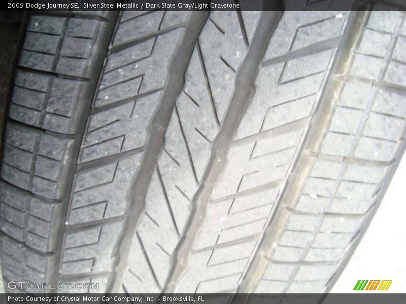 Silver Steel Metallic / Dark Slate Gray/Light Graystone 2009 Dodge Journey SE