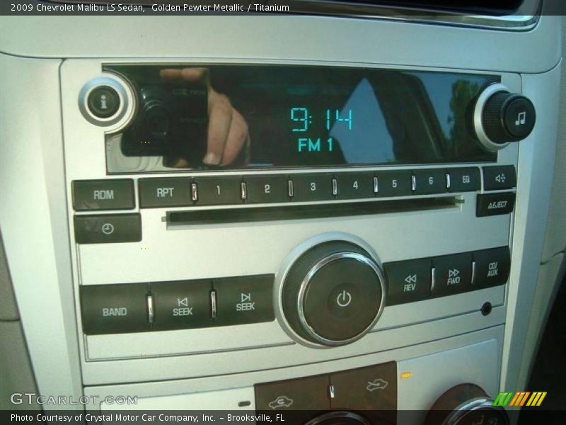 Golden Pewter Metallic / Titanium 2009 Chevrolet Malibu LS Sedan