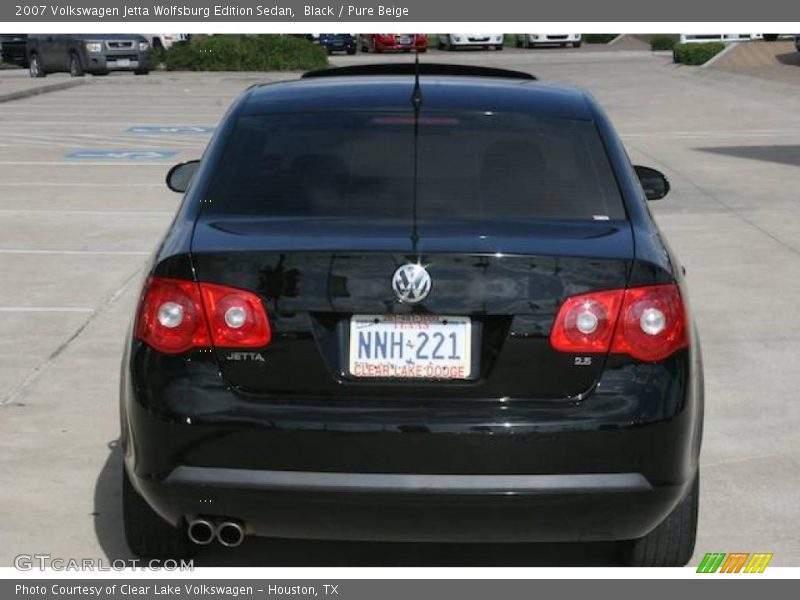 Black / Pure Beige 2007 Volkswagen Jetta Wolfsburg Edition Sedan