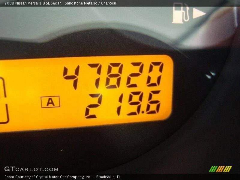 Sandstone Metallic / Charcoal 2008 Nissan Versa 1.8 SL Sedan