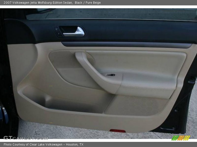 Black / Pure Beige 2007 Volkswagen Jetta Wolfsburg Edition Sedan