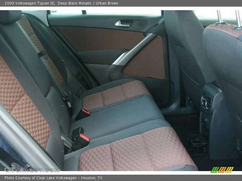 Deep Black Metallic / Urban Brown 2009 Volkswagen Tiguan SE