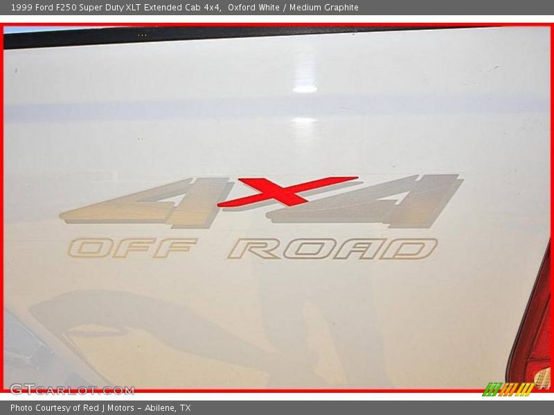 Oxford White / Medium Graphite 1999 Ford F250 Super Duty XLT Extended Cab 4x4