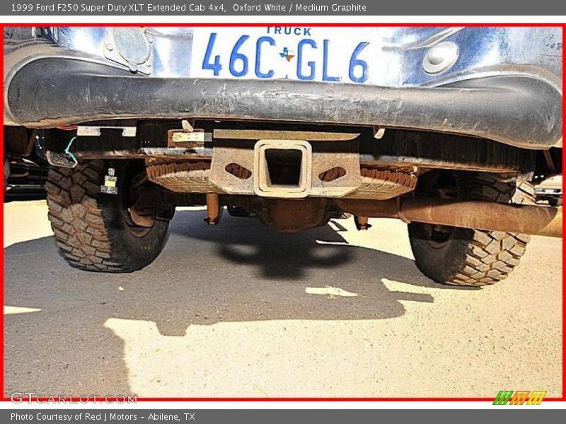 Oxford White / Medium Graphite 1999 Ford F250 Super Duty XLT Extended Cab 4x4