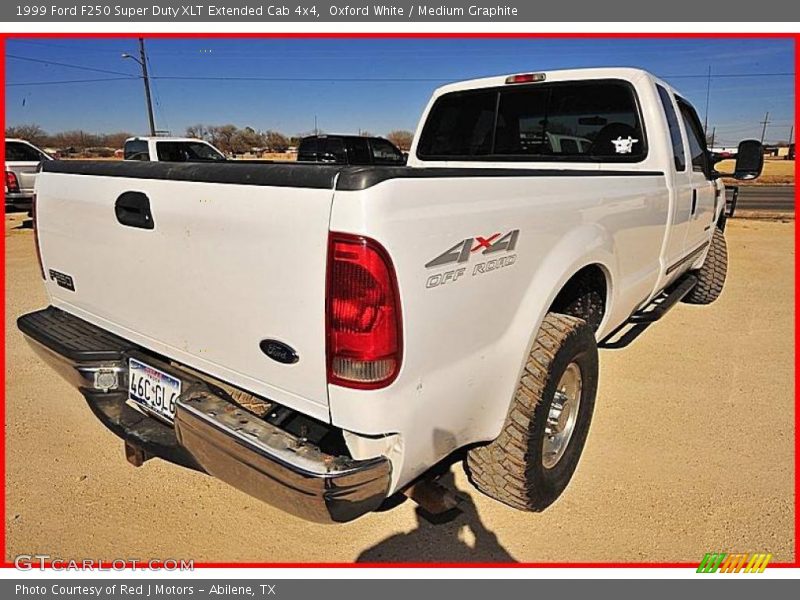 Oxford White / Medium Graphite 1999 Ford F250 Super Duty XLT Extended Cab 4x4