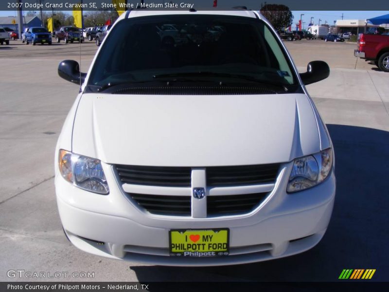 Stone White / Medium Slate Gray 2007 Dodge Grand Caravan SE