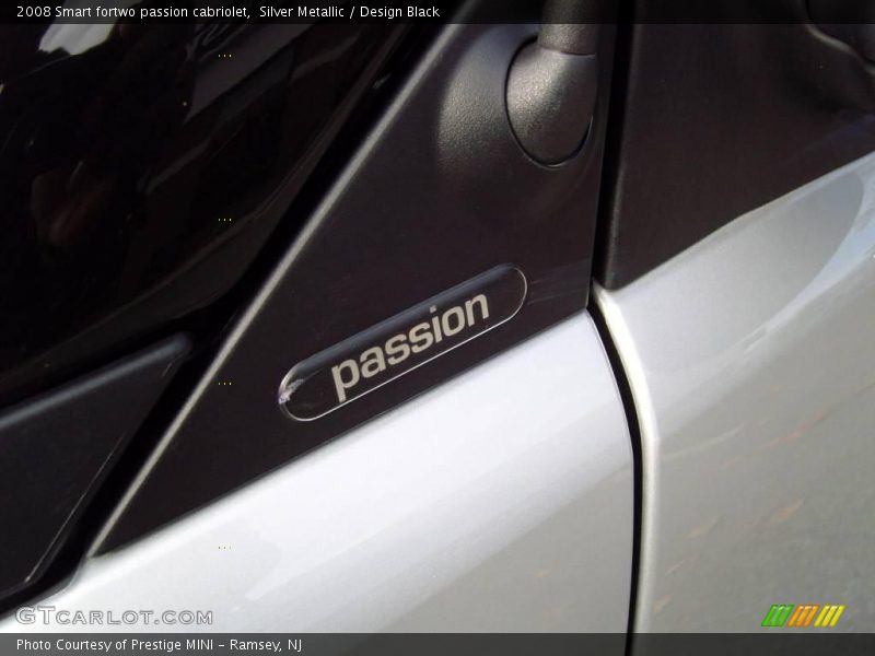Silver Metallic / Design Black 2008 Smart fortwo passion cabriolet