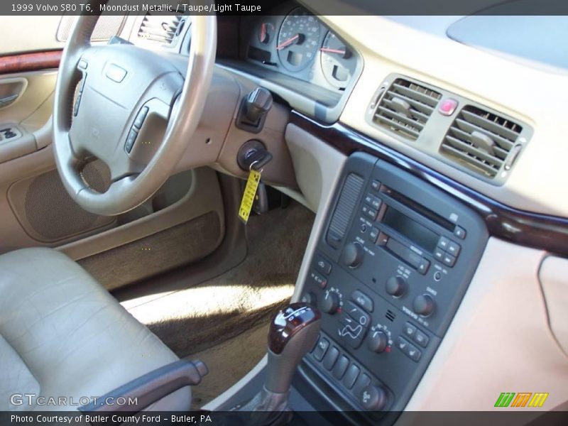 Moondust Metallic / Taupe/Light Taupe 1999 Volvo S80 T6