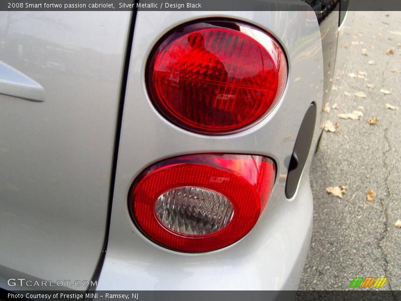 Silver Metallic / Design Black 2008 Smart fortwo passion cabriolet