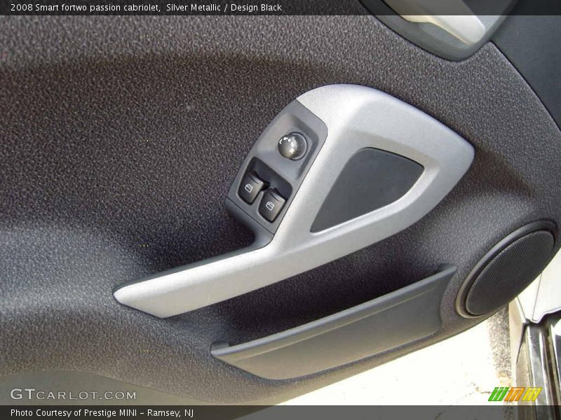 Silver Metallic / Design Black 2008 Smart fortwo passion cabriolet