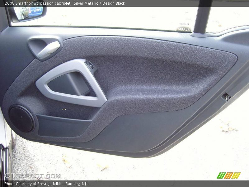 Silver Metallic / Design Black 2008 Smart fortwo passion cabriolet