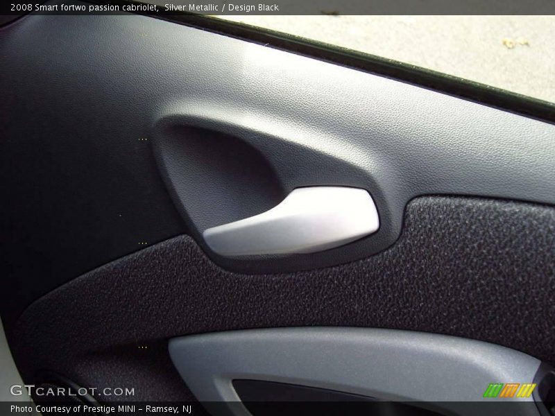 Silver Metallic / Design Black 2008 Smart fortwo passion cabriolet