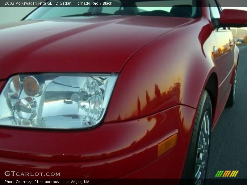 Tornado Red / Black 2003 Volkswagen Jetta GL TDI Sedan