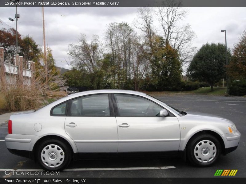 Satin Silver Metallic / Grey 1999 Volkswagen Passat GLS Sedan