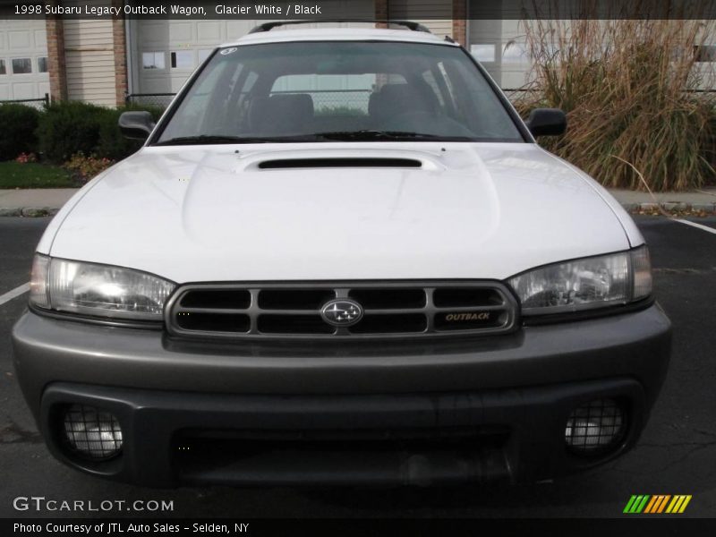 Glacier White / Black 1998 Subaru Legacy Outback Wagon