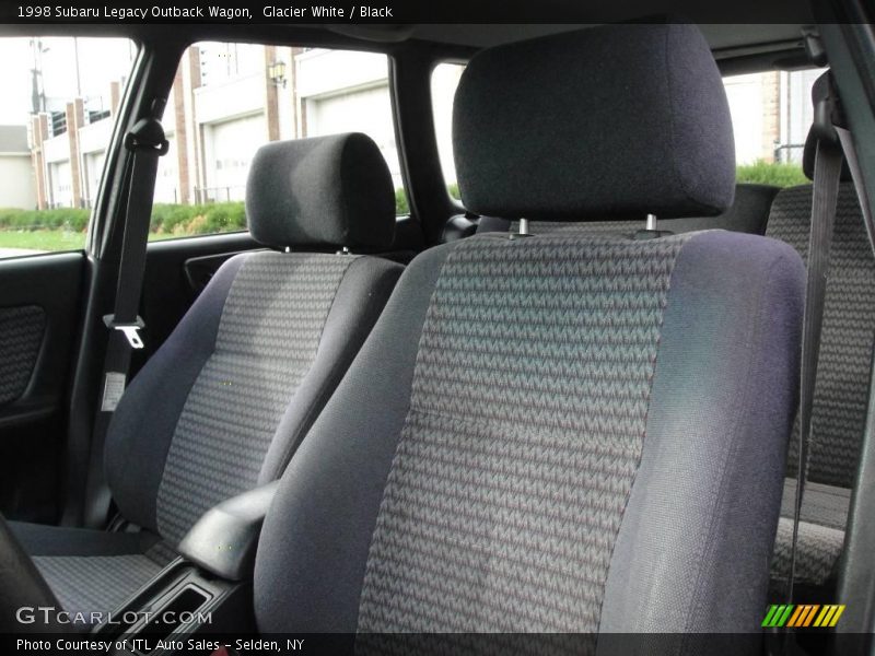 Glacier White / Black 1998 Subaru Legacy Outback Wagon