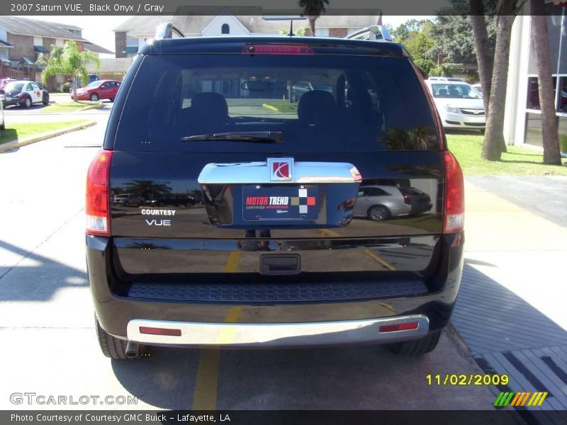 Black Onyx / Gray 2007 Saturn VUE
