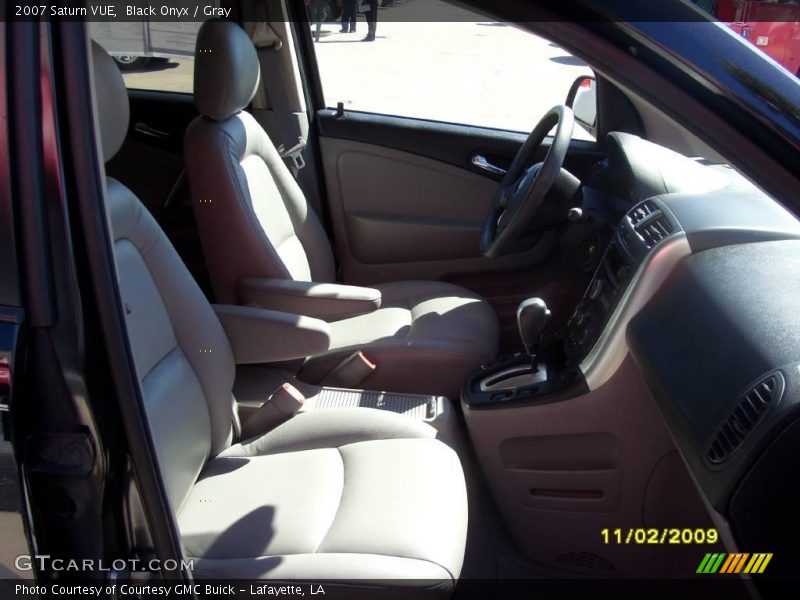 Black Onyx / Gray 2007 Saturn VUE