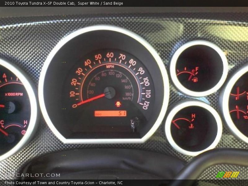 Super White / Sand Beige 2010 Toyota Tundra X-SP Double Cab