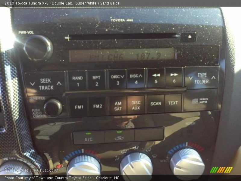 Super White / Sand Beige 2010 Toyota Tundra X-SP Double Cab