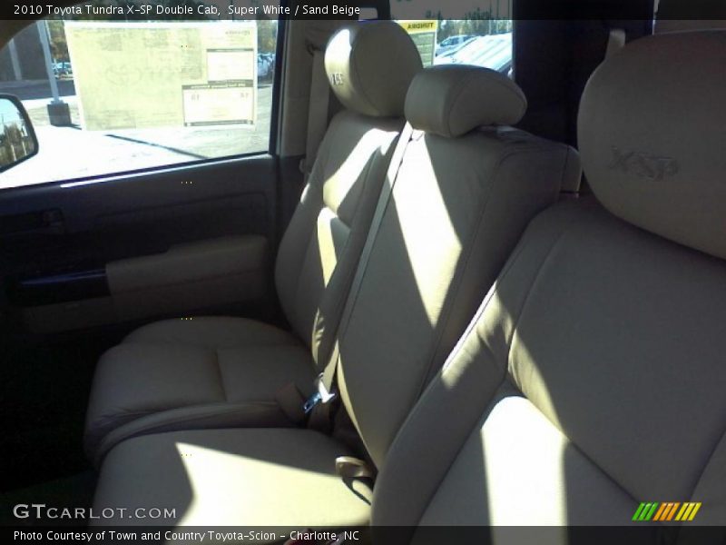 Super White / Sand Beige 2010 Toyota Tundra X-SP Double Cab