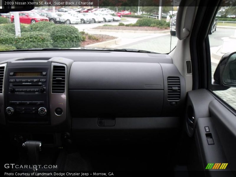 Super Black / Charcoal 2009 Nissan Xterra SE 4x4