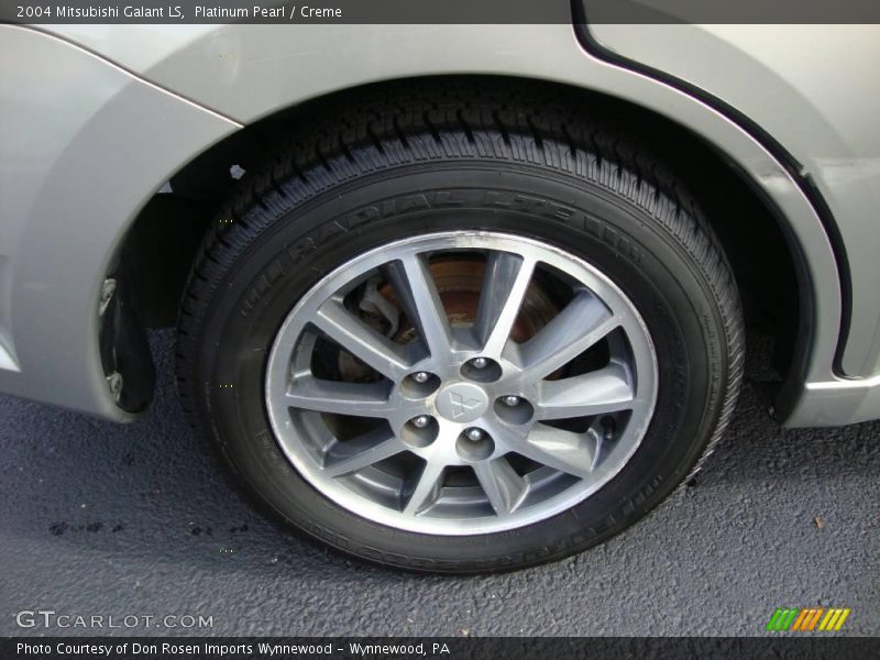 Platinum Pearl / Creme 2004 Mitsubishi Galant LS