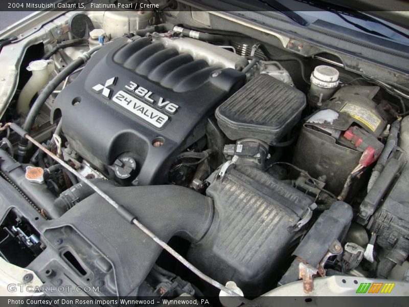 Platinum Pearl / Creme 2004 Mitsubishi Galant LS