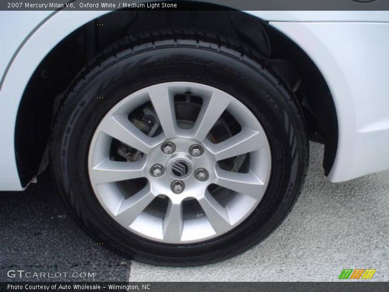Oxford White / Medium Light Stone 2007 Mercury Milan V6