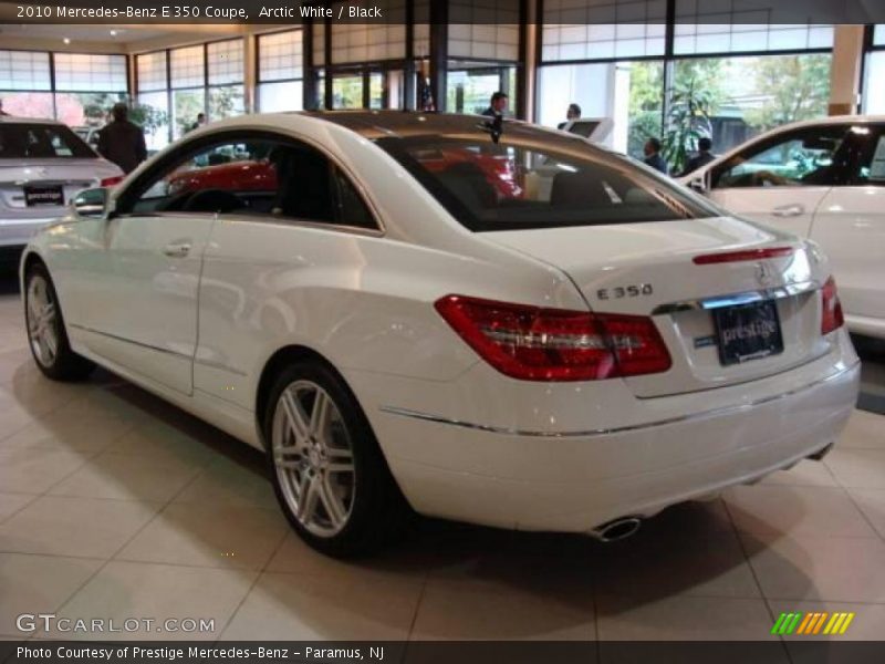 Arctic White / Black 2010 Mercedes-Benz E 350 Coupe