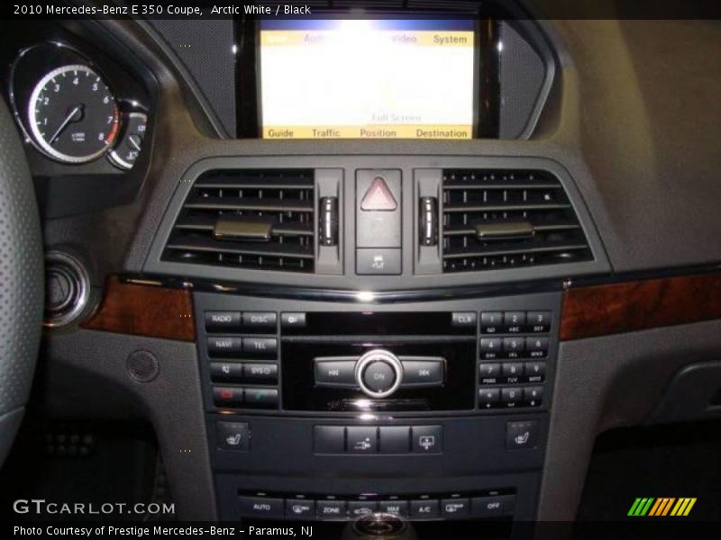 Arctic White / Black 2010 Mercedes-Benz E 350 Coupe