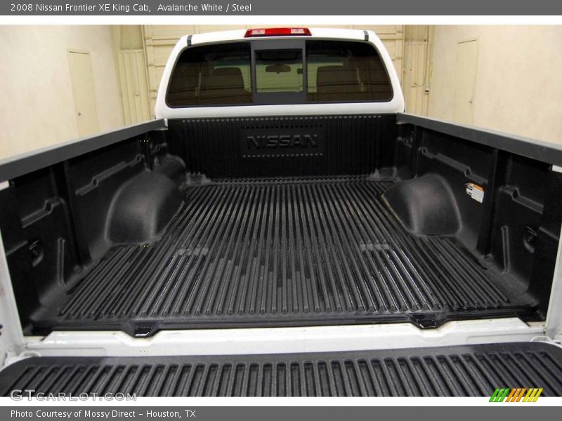 Avalanche White / Steel 2008 Nissan Frontier XE King Cab