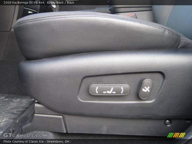 Ebony Black / Black 2009 Kia Borrego EX V8 4x4