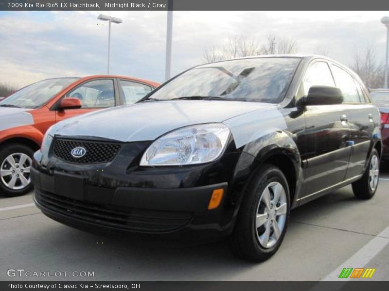 Midnight Black / Gray 2009 Kia Rio Rio5 LX Hatchback