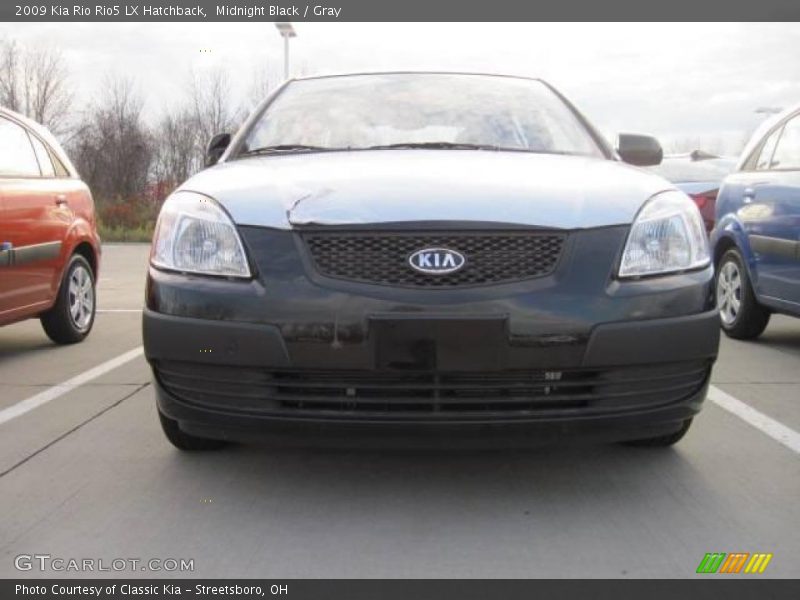 Midnight Black / Gray 2009 Kia Rio Rio5 LX Hatchback