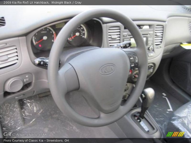 Midnight Black / Gray 2009 Kia Rio Rio5 LX Hatchback