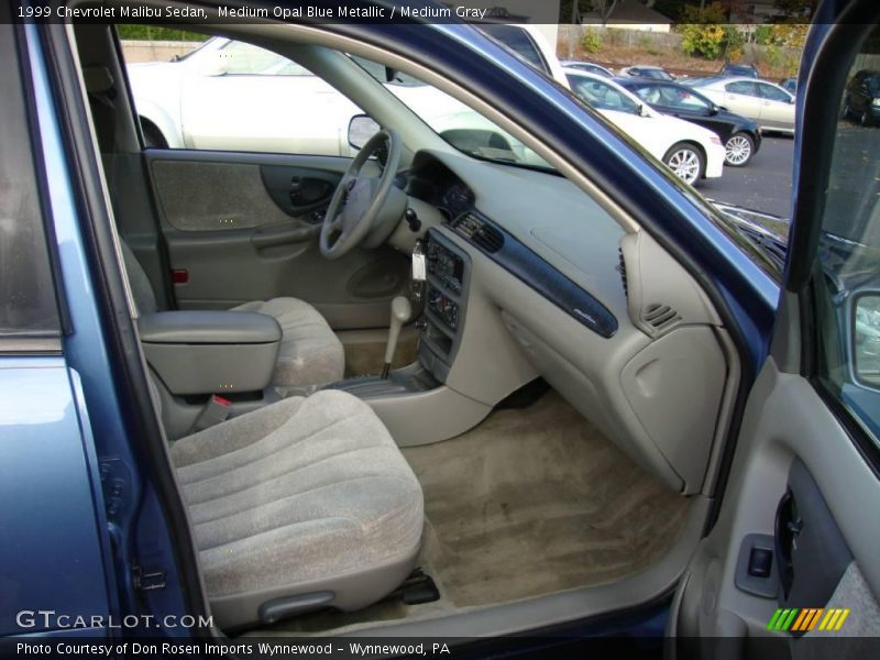 Medium Opal Blue Metallic / Medium Gray 1999 Chevrolet Malibu Sedan