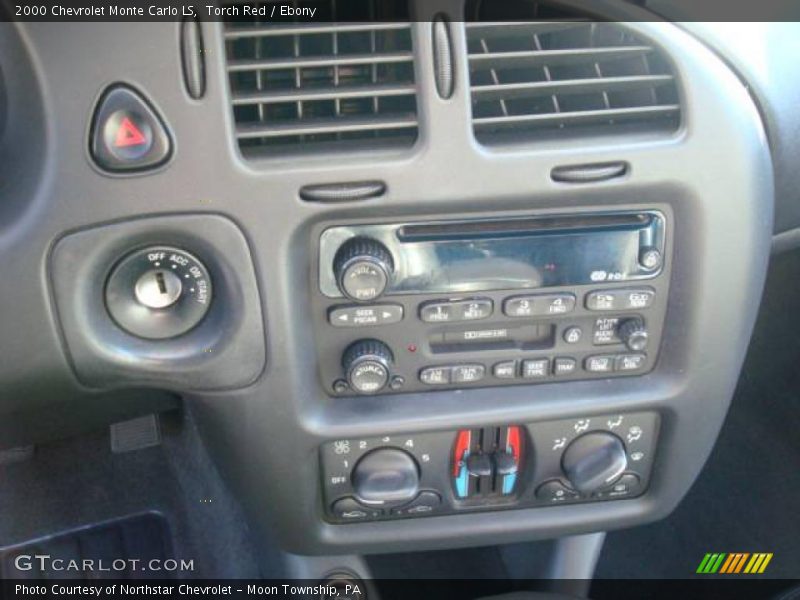 Torch Red / Ebony 2000 Chevrolet Monte Carlo LS