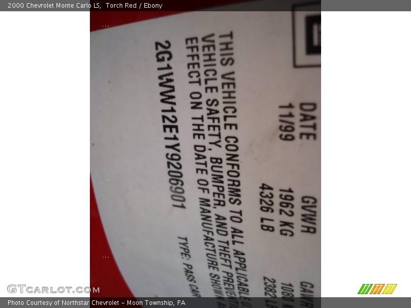 Torch Red / Ebony 2000 Chevrolet Monte Carlo LS