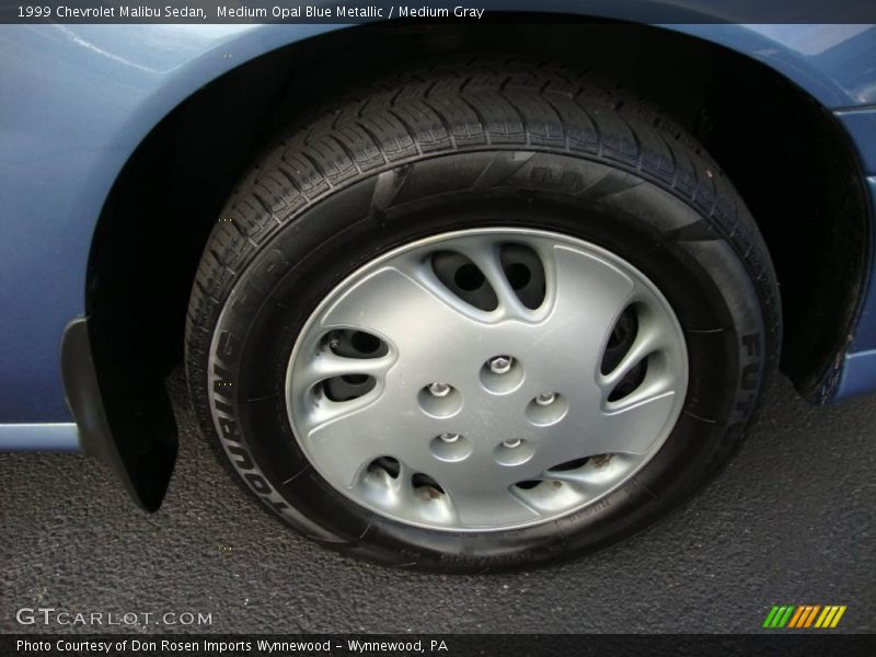 Medium Opal Blue Metallic / Medium Gray 1999 Chevrolet Malibu Sedan