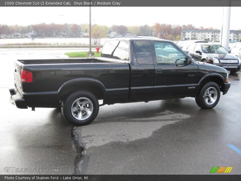 Onyx Black / Medium Gray 2000 Chevrolet S10 LS Extended Cab