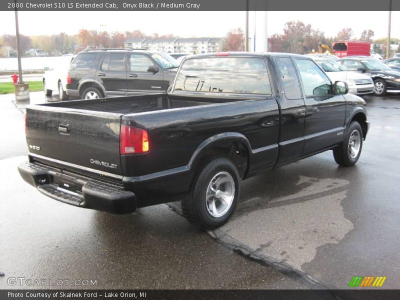 Onyx Black / Medium Gray 2000 Chevrolet S10 LS Extended Cab