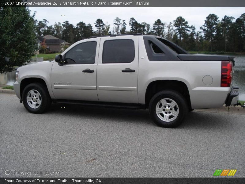 Silver Birch Metallic / Dark Titanium/Light Titanium 2007 Chevrolet Avalanche LS
