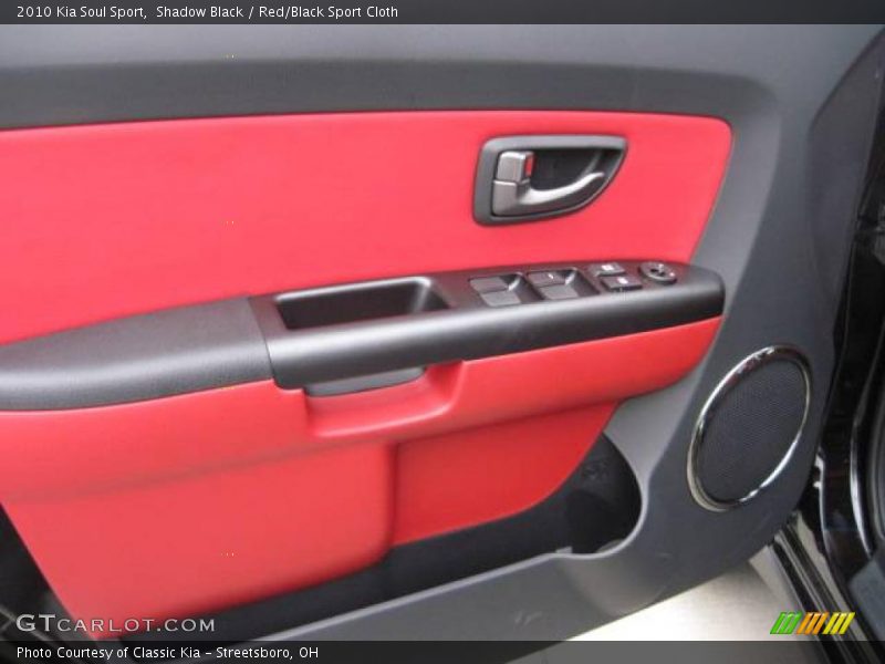 Shadow Black / Red/Black Sport Cloth 2010 Kia Soul Sport