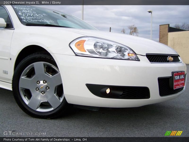 White / Ebony 2009 Chevrolet Impala SS