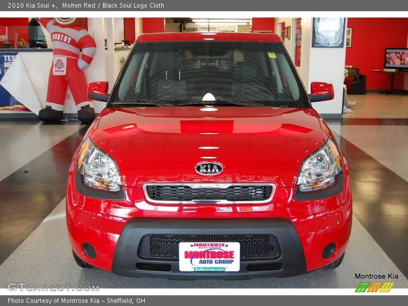 Molten Red / Black Soul Logo Cloth 2010 Kia Soul +