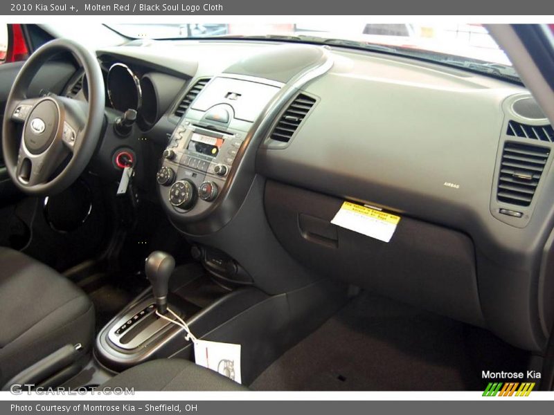 Molten Red / Black Soul Logo Cloth 2010 Kia Soul +