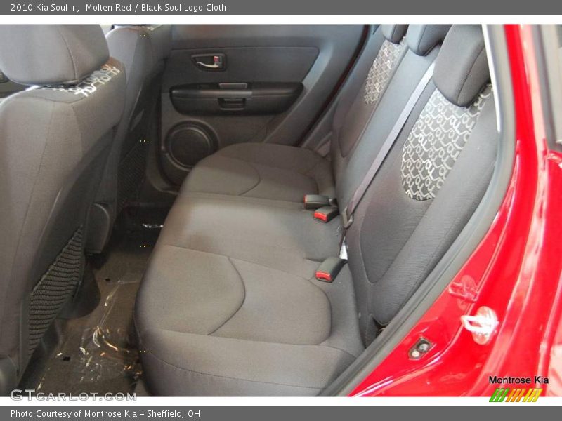 Molten Red / Black Soul Logo Cloth 2010 Kia Soul +