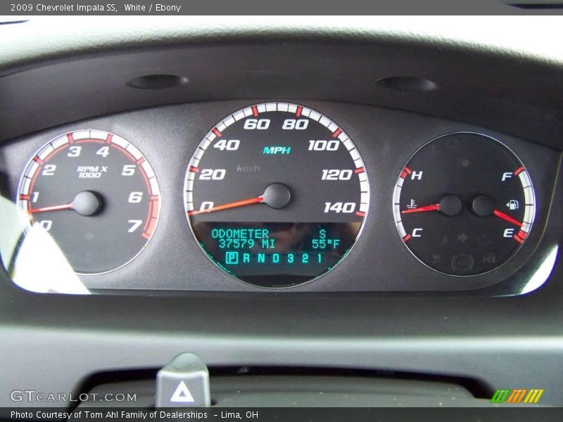 White / Ebony 2009 Chevrolet Impala SS